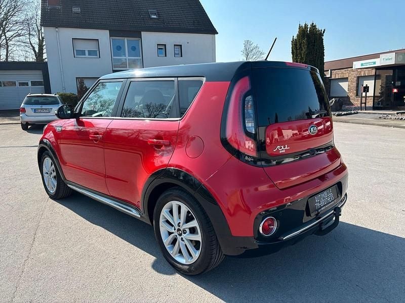 Gebraucht Kia Soul 132 PS (97 kW) 2018 Rot SUV