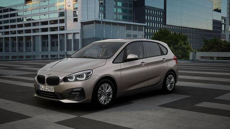 Kaschmirsilber metallic Gebraucht 2021 BMW 218 Active Tourer Advantage Van / Kleinbus | 20.755 € (Fairer Preis) - Bild 1/4