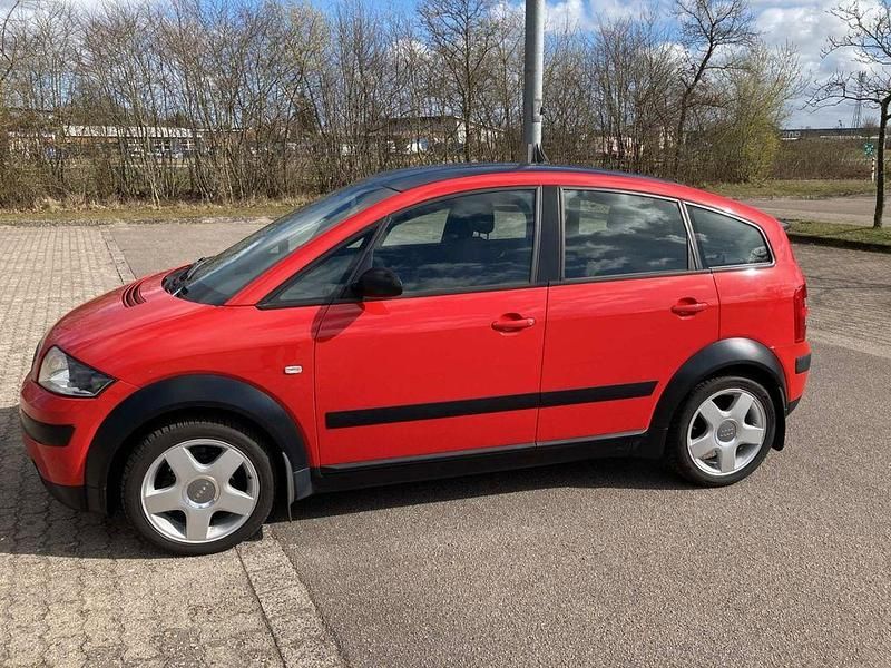 Gebraucht Audi A2 75 PS (55 kW) 2004 Rot Kleinwagen