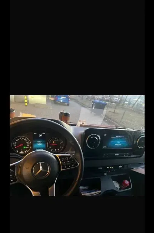 Używany Mercedes Sprinter 163 KM (119 kW) 2020 Biały Van