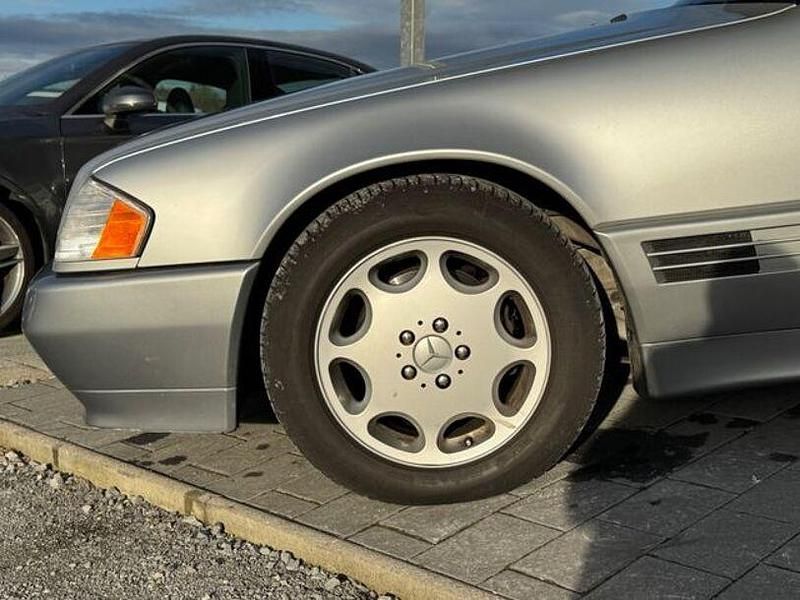 Gebraucht Mercedes SL320 231 PS (169 kW) 1994 Silber Cabrio