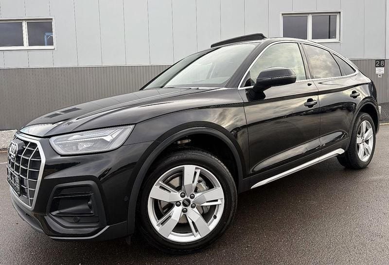 Schwarz Gebraucht 2022 Audi Q5 Sportback Sport SUV | 34.280 € (Superpreis) - Bild 1/4