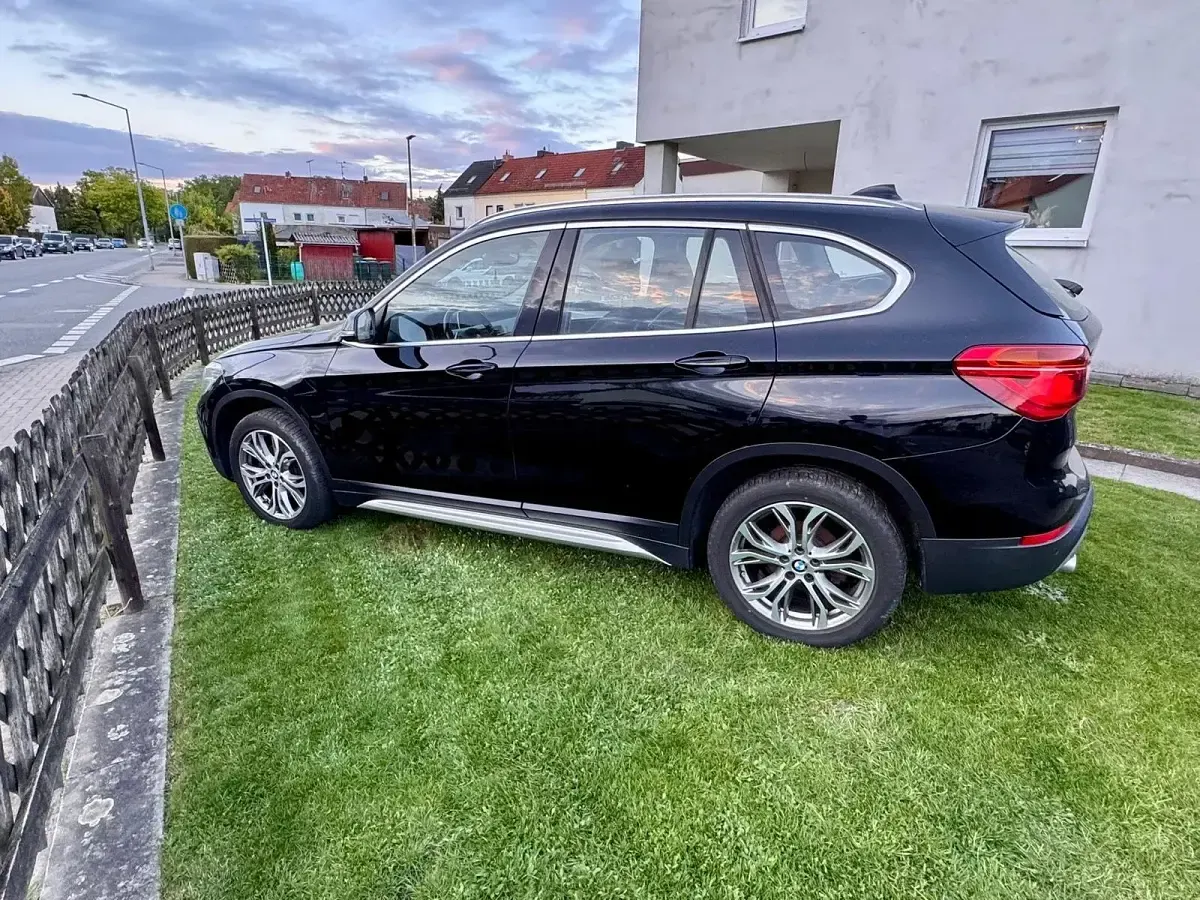 Używany BMW X1 150 KM (110 kW) 2017 Czarny SUV