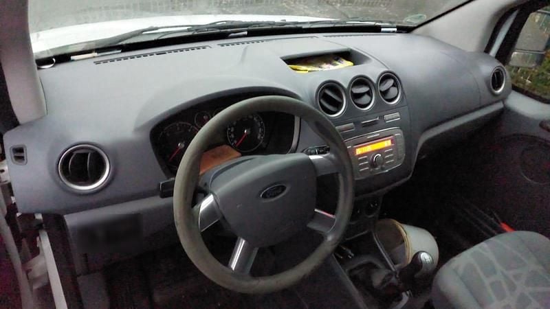 Gebraucht Ford Tourneo Connect 90 PS (66 kW) 2010 Weiß Van / Kleinbus