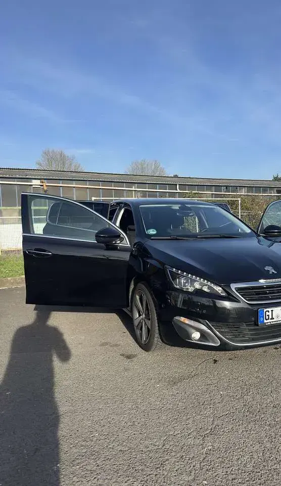 Gebraucht Peugeot 308 SW Allure 120 PS (88 kW) 2016 Kombi
