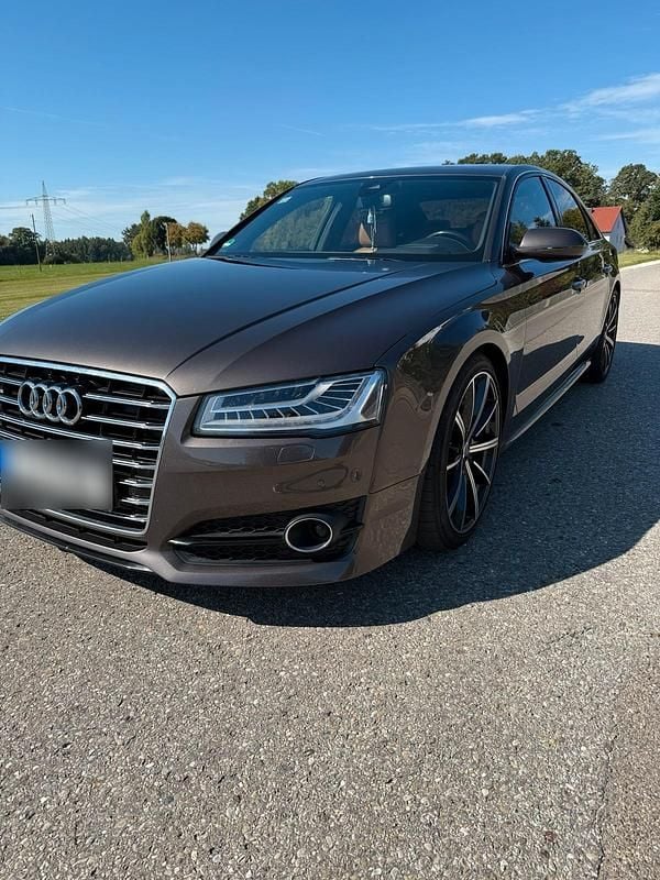 Used Audi A8 262 HP (192 kW) 2017 Brown Sedan