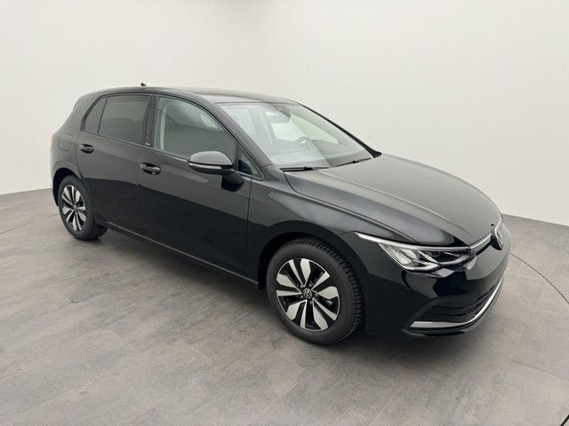 Gebraucht VW Golf VIII IQ Drive 150 PS (110 kW) 2024 Delfingrau (grey), metallic Limousine