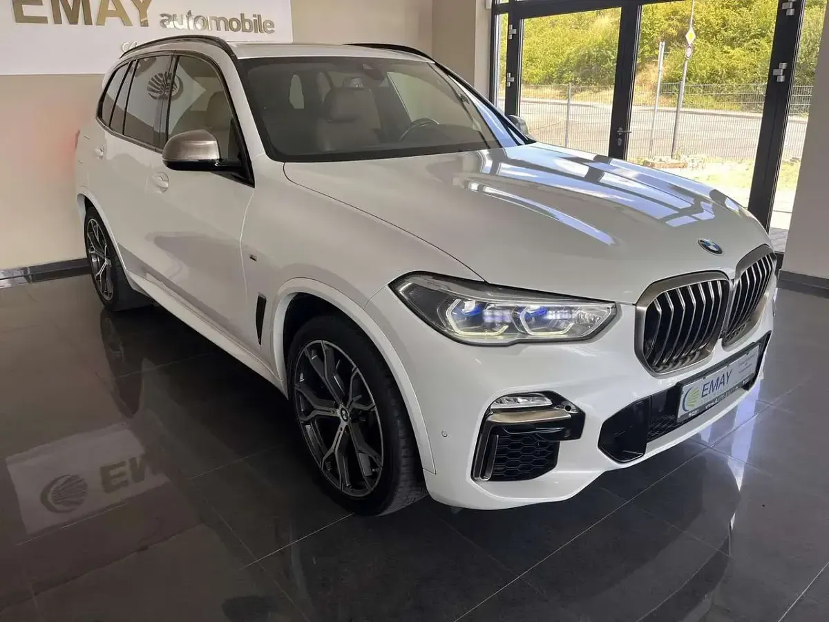 Gebraucht BMW X5 400 PS (294 kW) 2019 Mineralweiss metallic SUV