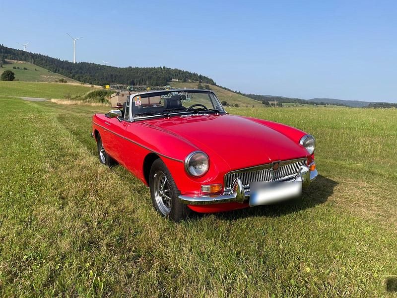 Gebraucht MG B 92 PS (67 kW) 1975 Rot Cabrio