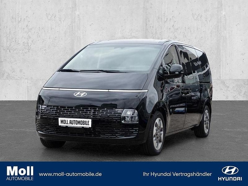 Schwarz Gebraucht 2023 Hyundai Staria Prime Van | 46.640 € (Etwas zu teuer) - Bild 1/4