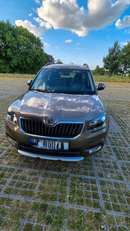 Braun Gebraucht 2017 Skoda Yeti SUV | 9.500 € (Fairer Preis) - Bild 1/4