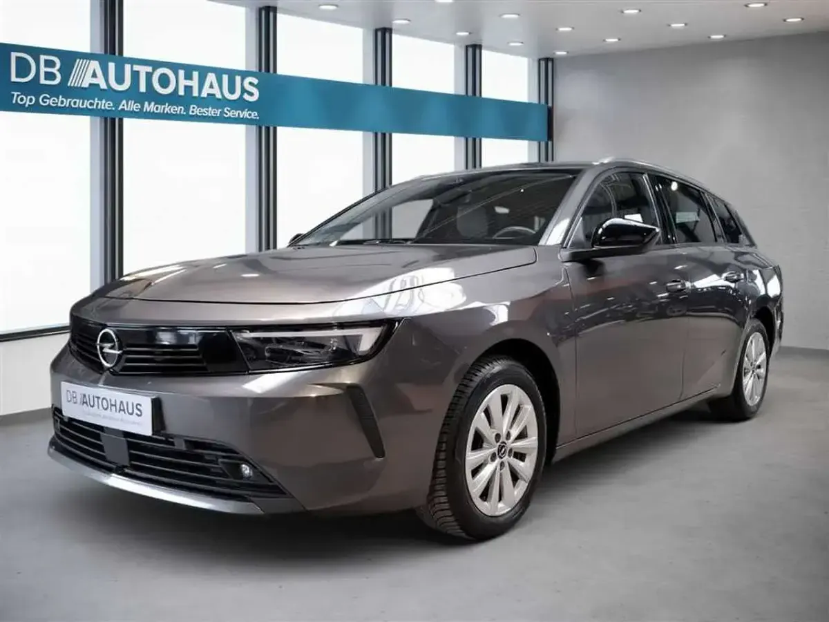 Używany Opel Astra Edition 131 KM (96 kW) 2024 Kombi