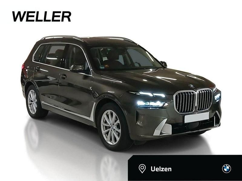 Grau Gebraucht 2023 BMW X7 Comfort Edition SUV | 78.950 € (Superpreis) - Bild 1/4