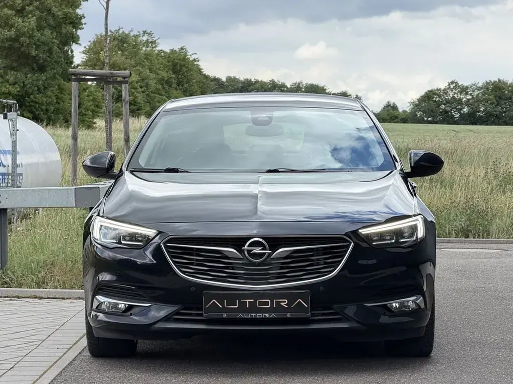 Gebraucht Opel Insignia Business Innovation 200 PS (147 kW) 2018 Schwarz Limousine