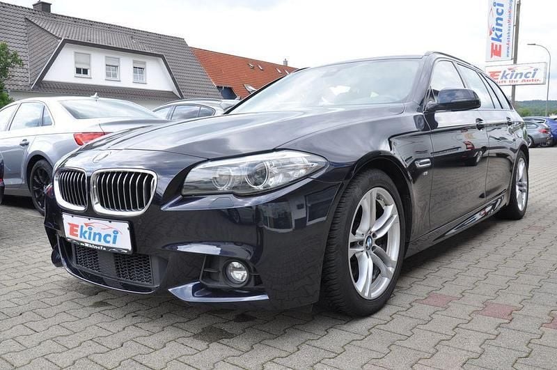 Schwarz Gebraucht 2017 BMW 525 M Sport Kombi | 18.500 € (Fairer Preis) - Bild 1/4