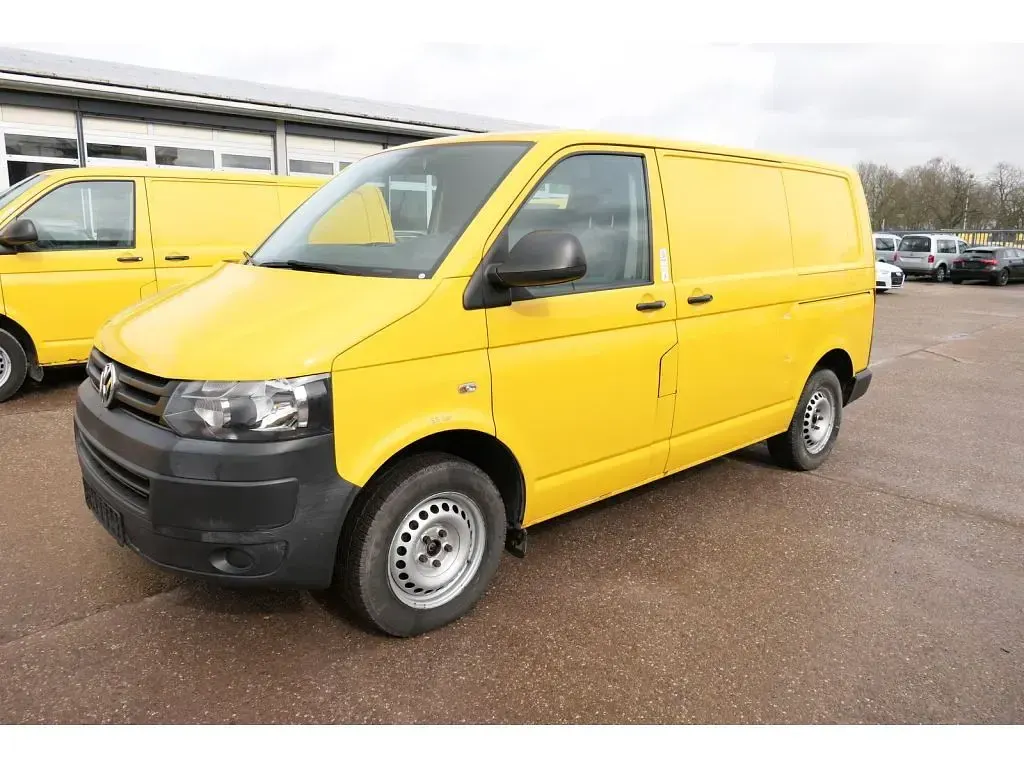 Gebraucht VW Transporter 84 PS (61 kW) 2013 Ginstergelb r1032 Van