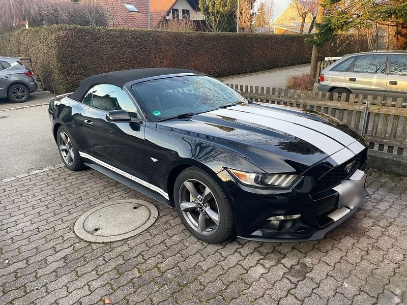 Gebraucht Ford Mustang 317 PS (233 kW) 2015 Schwarz Cabrio
