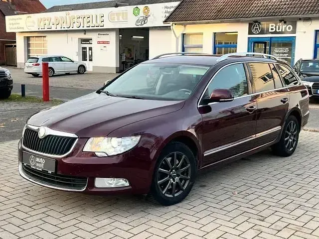 Occasion Skoda Superb 140 ch (102 kW) 2012 Break