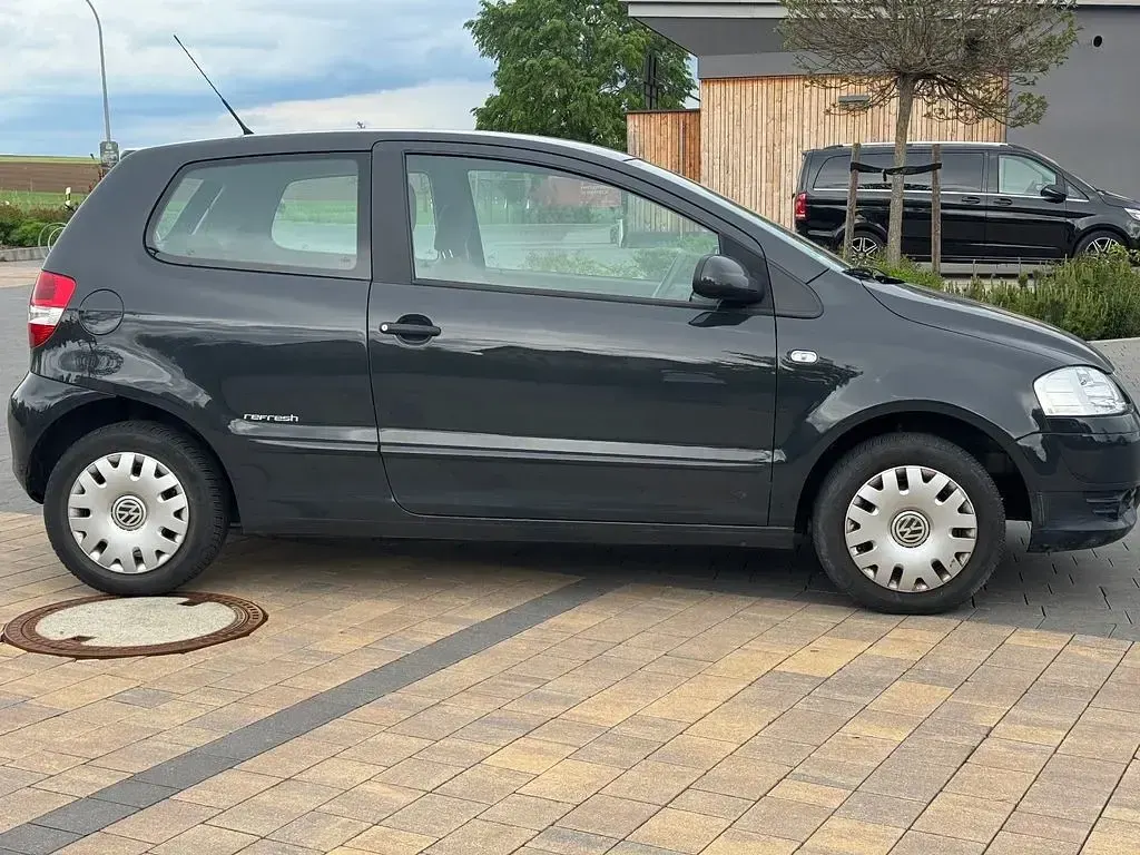Occasion VW Fox Refresh 54 ch (39 kW) 2009 Gris Citadine