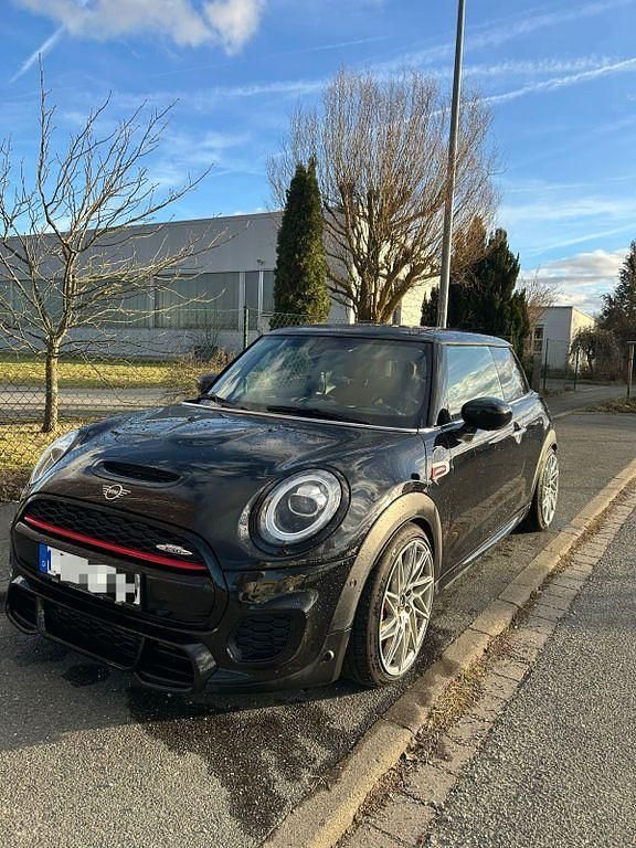 Gebraucht Mini John Cooper Works 231 PS (169 kW) 2019 Schwarz Kleinwagen