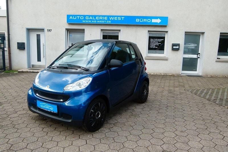 Blau Gebraucht 2009 Smart ForTwo Coupé Coupé | 3.290 € (Fairer Preis) - Bild 1/4