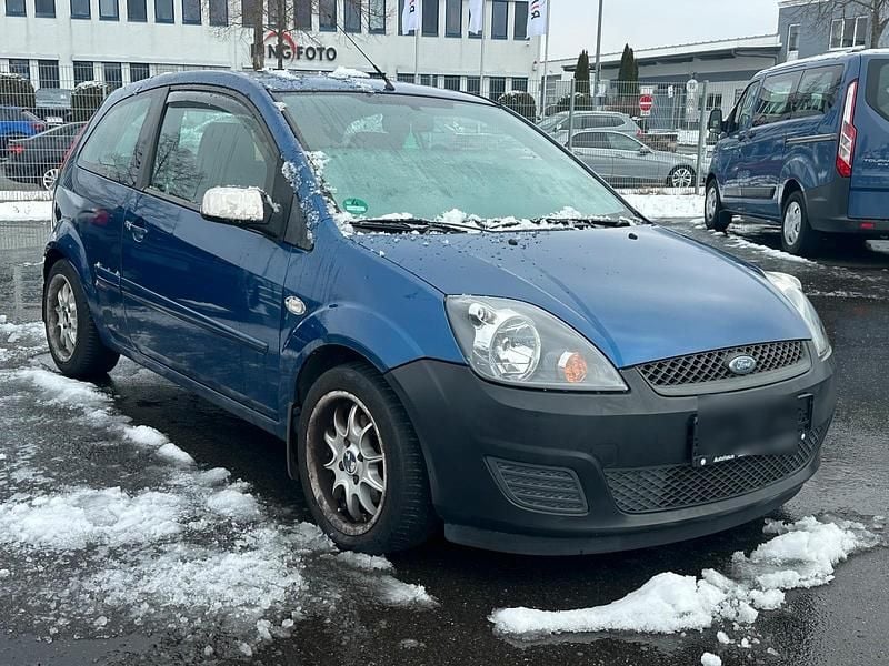 Gebraucht Ford Fiesta 69 PS (50 kW) 2007 Blau Kleinwagen
