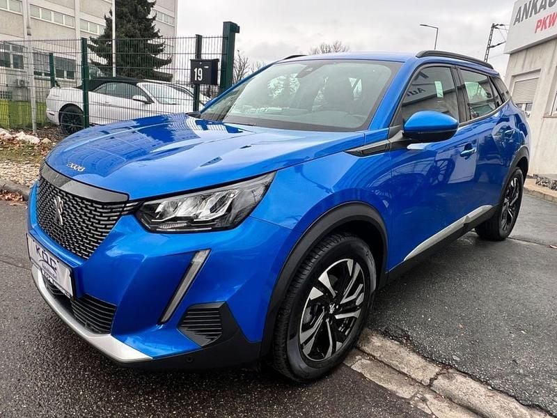Gebraucht Peugeot 2008 Allure 131 PS (96 kW) 2020 Blau SUV
