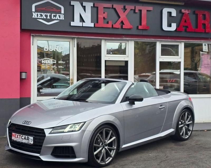 Silber Gebraucht 2016 Audi TT Roadster Ambiente Cabrio | 31.999 € - Bild 1/4