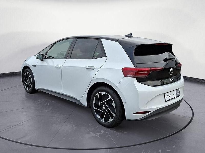 Gebraucht VW ID.3 Pro Performance 150 kW (204 PS) 2022 Weiß Kleinwagen