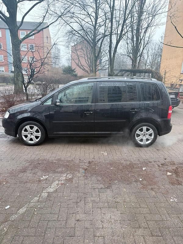 Gebraucht VW Touran 140 PS (102 kW) 2006 Schwarz Van / Kleinbus