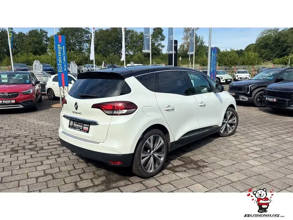 Gebraucht Renault Scénic III Intens 132 PS (97 kW) 2017 Weiss Van / Kleinbus