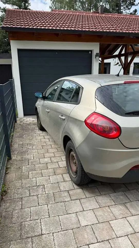 Gebraucht Fiat Bravo 120 PS (88 kW) 2008 Beige Kleinwagen