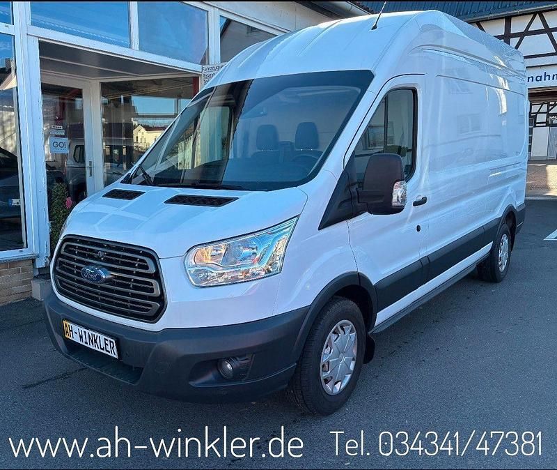 Gebraucht Ford Transit Trend 170 PS (125 kW) 2018 Weiß Van / Kleinbus