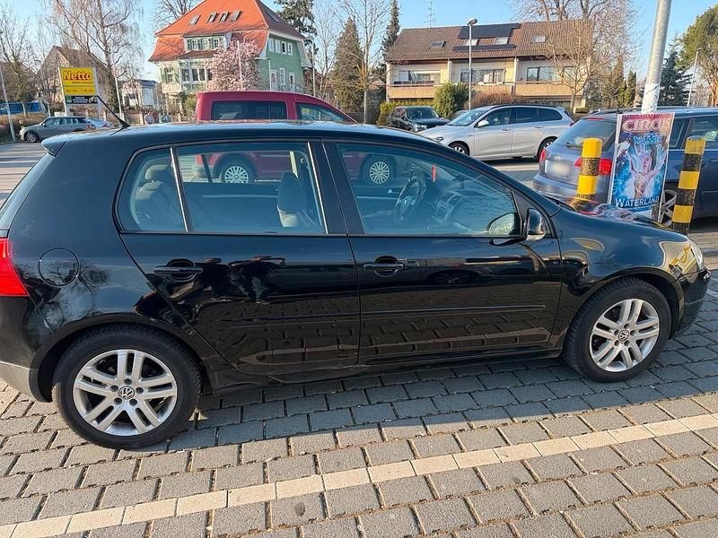 Gebraucht VW Golf VI 80 PS (58 kW) 2008 Schwarz Kleinwagen