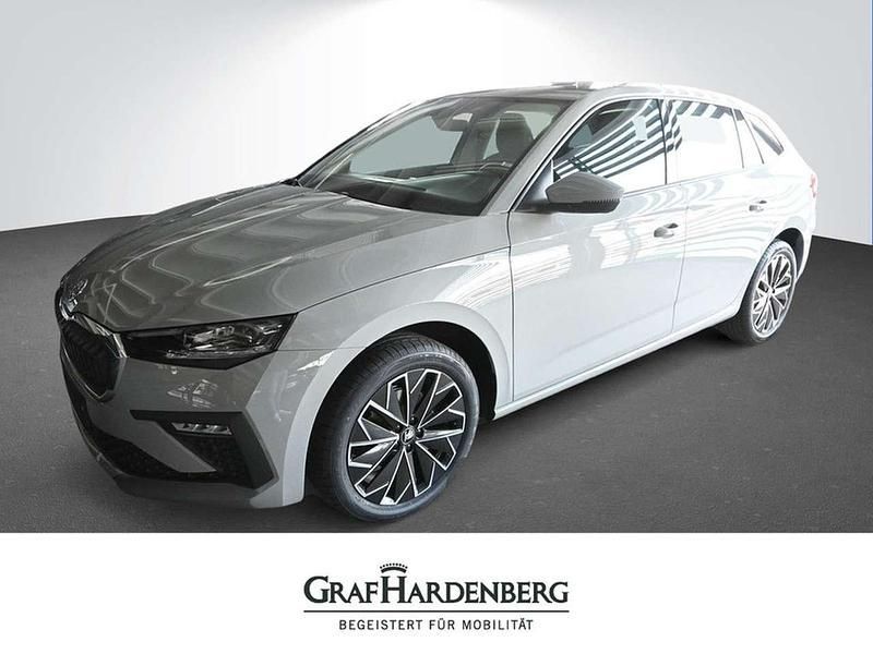 Steelgrau Gebraucht 2025 Skoda Scala Tour Kleinwagen | 27.890 € (Etwas zu teuer) - Bild 1/4