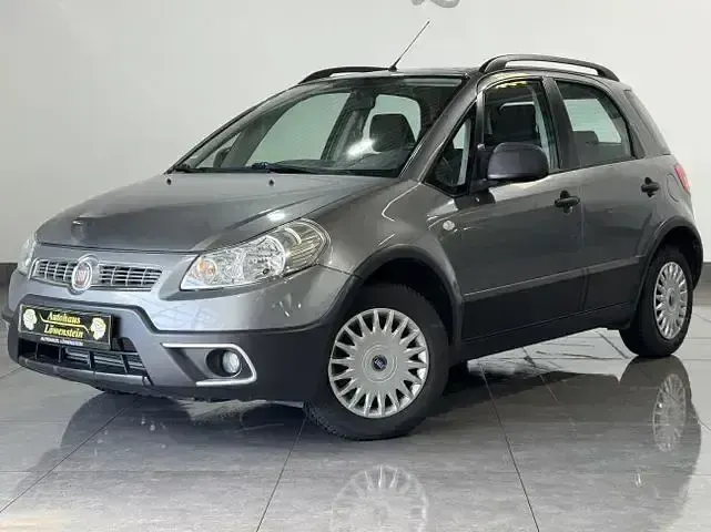 Gebraucht Fiat Sedici Dynamic 120 PS (88 kW) 2010 Grau SUV