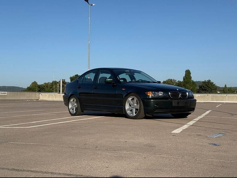 Gebraucht 2002 BMW 318 Sport Line Limousine | 3.800 € (Etwas zu teuer) - Bild 1/4