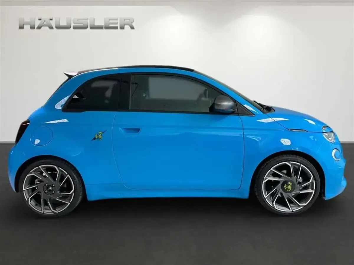 Gebraucht Abarth 500C Turismo 114 kW (155 PS) 2023 Blau Cabrio