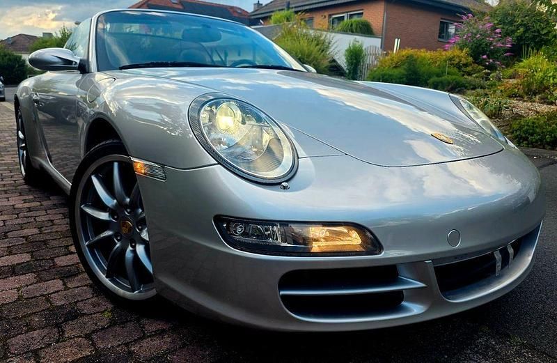 Gebraucht Porsche 911 Carrera Cabriolet 325 PS (239 kW) 2007 Silber Cabrio