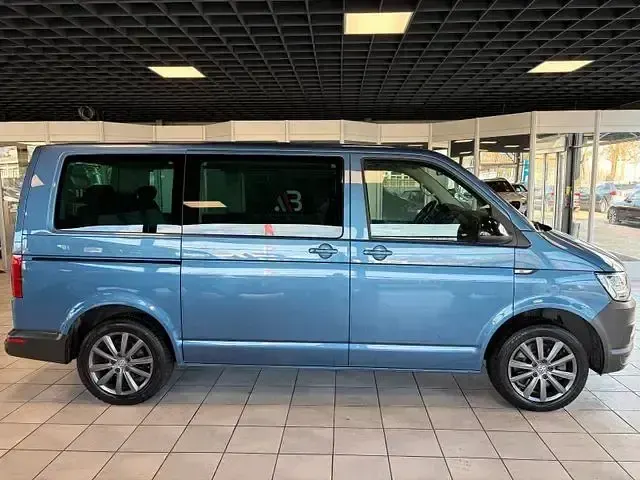Second-hand VW Multivan Highline 135 CP (99 kW) 2016 Andere Monovolum