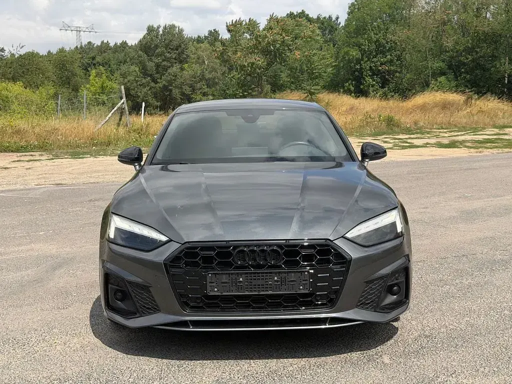 Gebraucht Audi A5 Sport 150 PS (110 kW) 2023 Grau Coupé