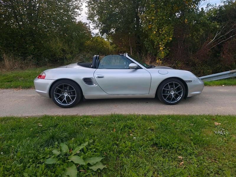Gebraucht Porsche 986 Boxster 228 PS (167 kW) 2003 Silber Cabrio