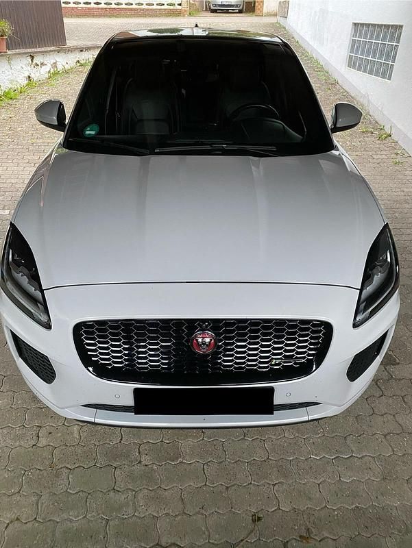 Gebraucht Jaguar E-Pace R-Dynamic 200 PS (147 kW) 2019 Grau SUV