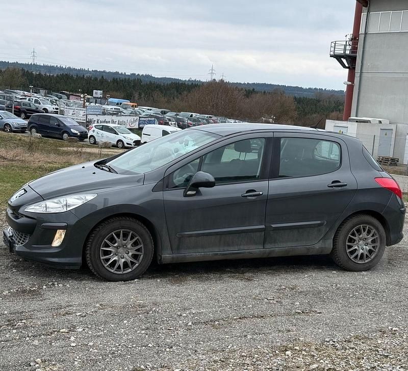 Gebraucht Peugeot 308 120 PS (88 kW) 2009 Grau Limousine