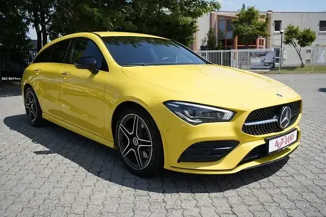 Gebraucht Mercedes CLA200 163 PS (119 kW) 2020 Gelb Coupé