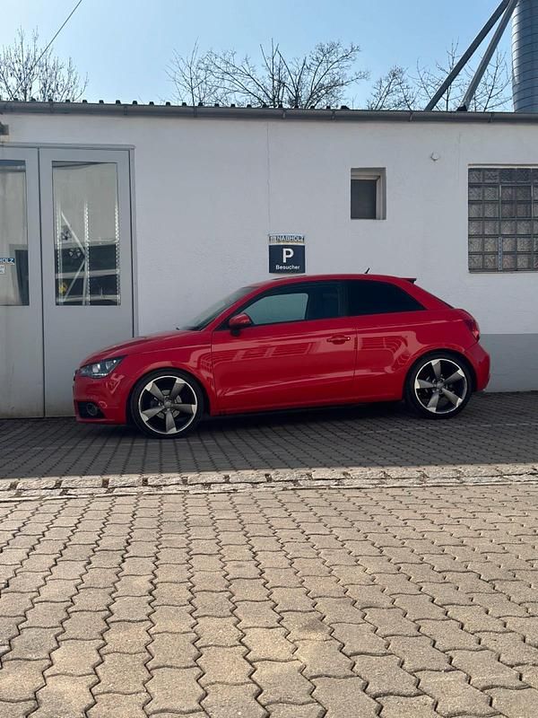 Second-hand Audi A1 86 CP (63 kW) 2012 Roșu Hatchback