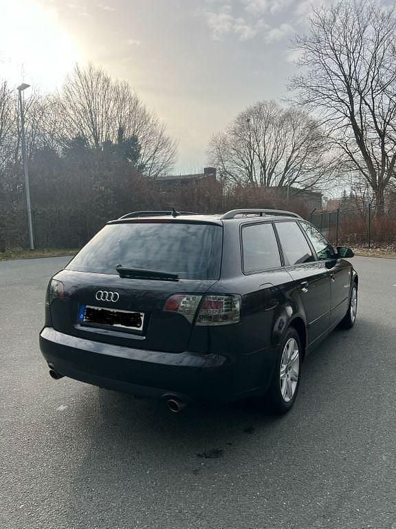 Gebraucht Audi A4 163 PS (119 kW) 2005 Schwarz Kombi