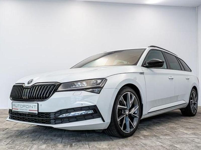 Weiß Gebraucht 2020 Skoda Superb Business Line Kombi | 20.770 € (Teuer) - Bild 1/4
