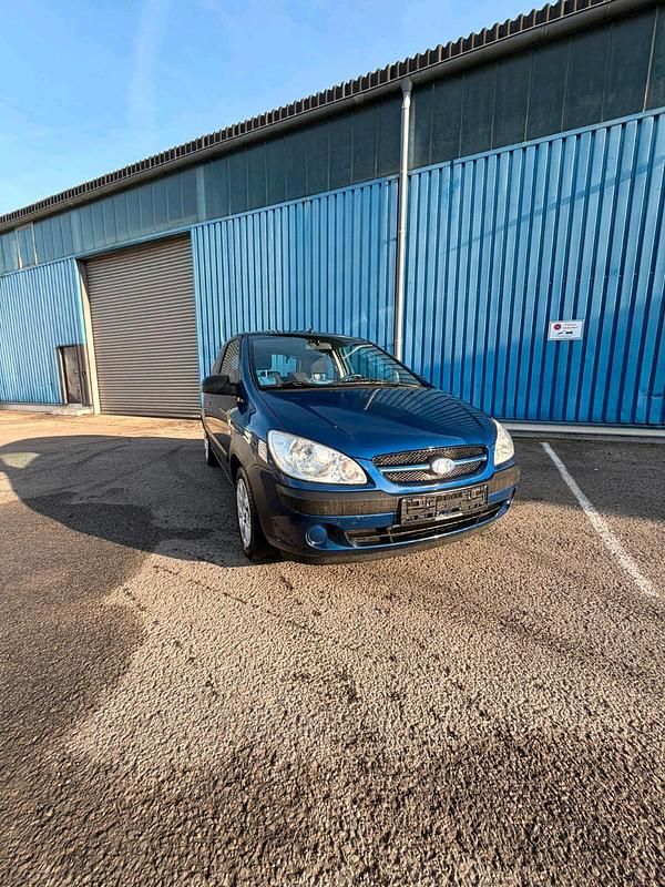 Blau Gebraucht 2007 Hyundai Getz Kleinwagen | 500 € (Superpreis) - Bild 1/4