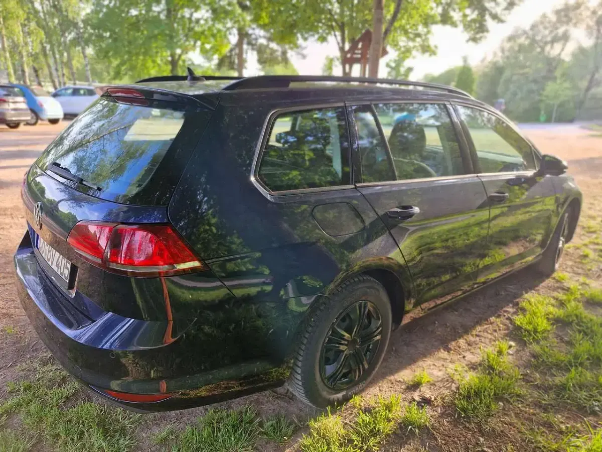 Gebraucht VW Golf VII Comfortline 110 PS (80 kW) 2014 Blau Limousine